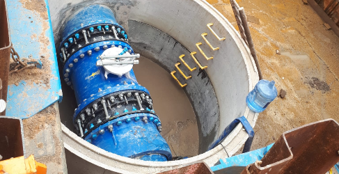 Glasgow Resilience Project New water main in Edmiston Drive
