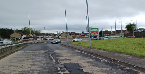 Approximately 1300 metres of new water main will be installed B765 to Saughs Avenue